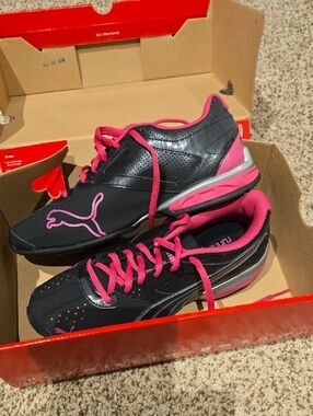 Puma Black and Hot Pink Women's Training Shoes